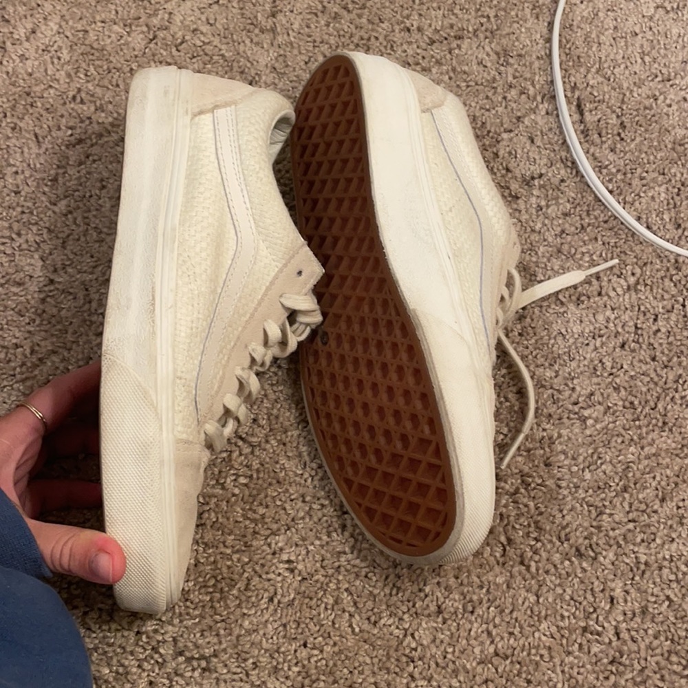 Vans - Picture 3 of 4